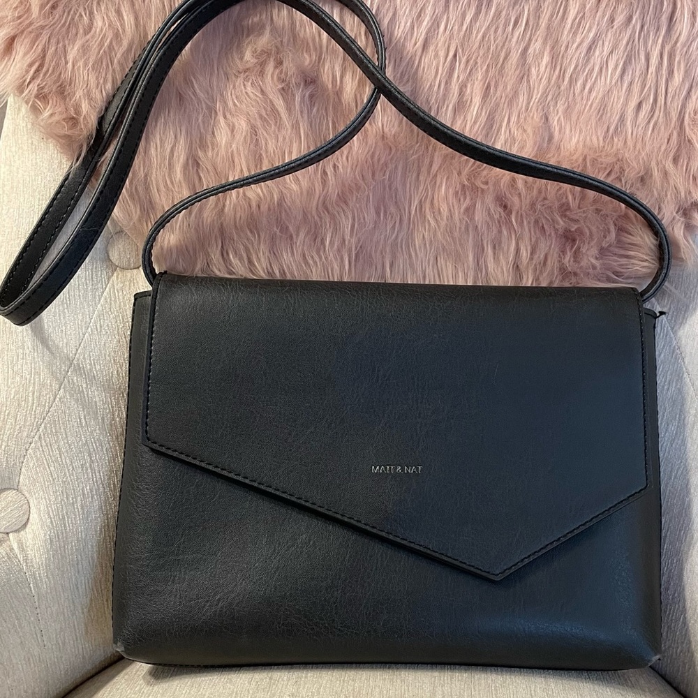 Matt & Nat Riya Vegan Clutch/ Crossbody Purse - Black